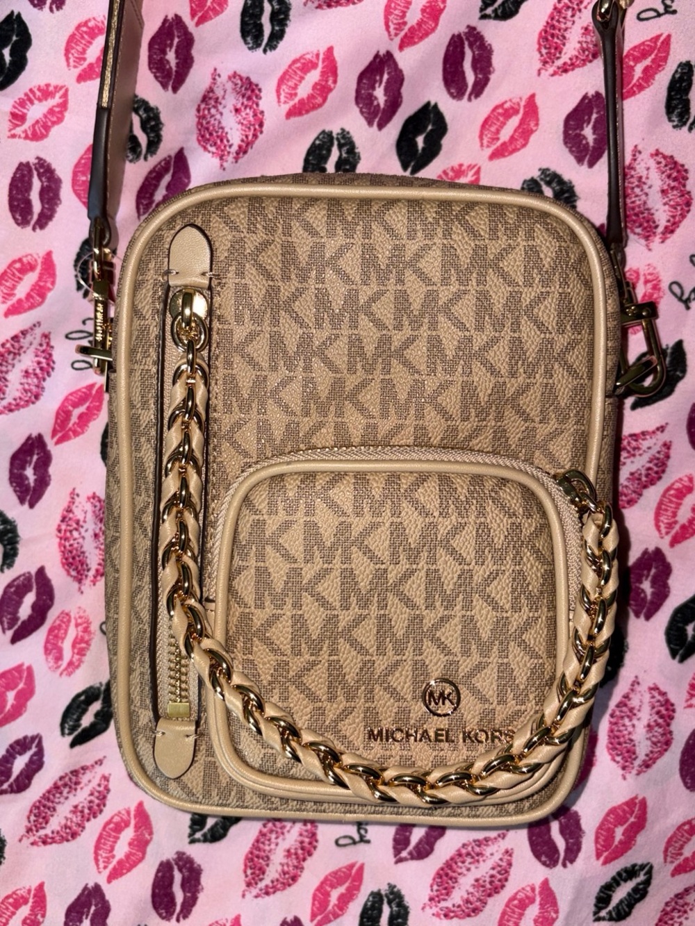 Michael Kors Elliot beige crossbody bag